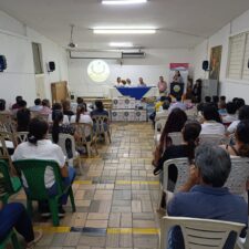 WhatsApp Image 2025-11-13 at 3.04.47 PM (1) La Secretaría de Educación de Cúcuta Fortalece el SRPA con Entrega de Dotación Tecnológica y Pedagógica